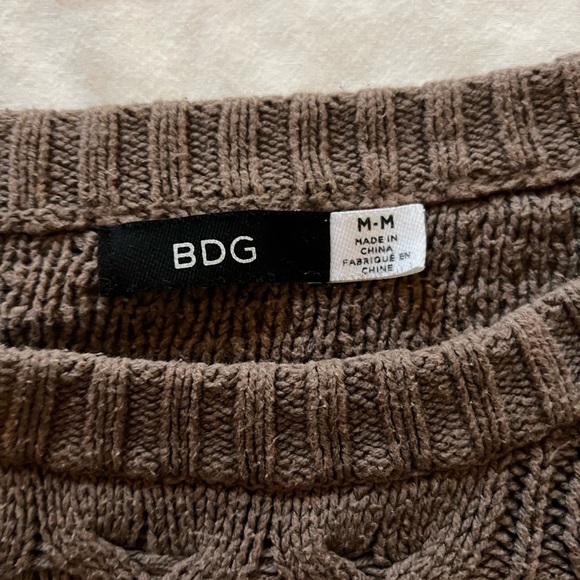 Urban Outfitters Sweater - Picture 2 of 3